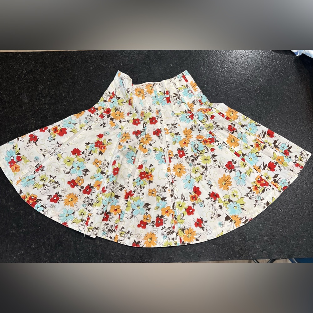 CAbi skirt multi colored with flowers